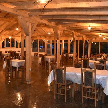 Tara Inn Resort Bastasi Екстериор снимка